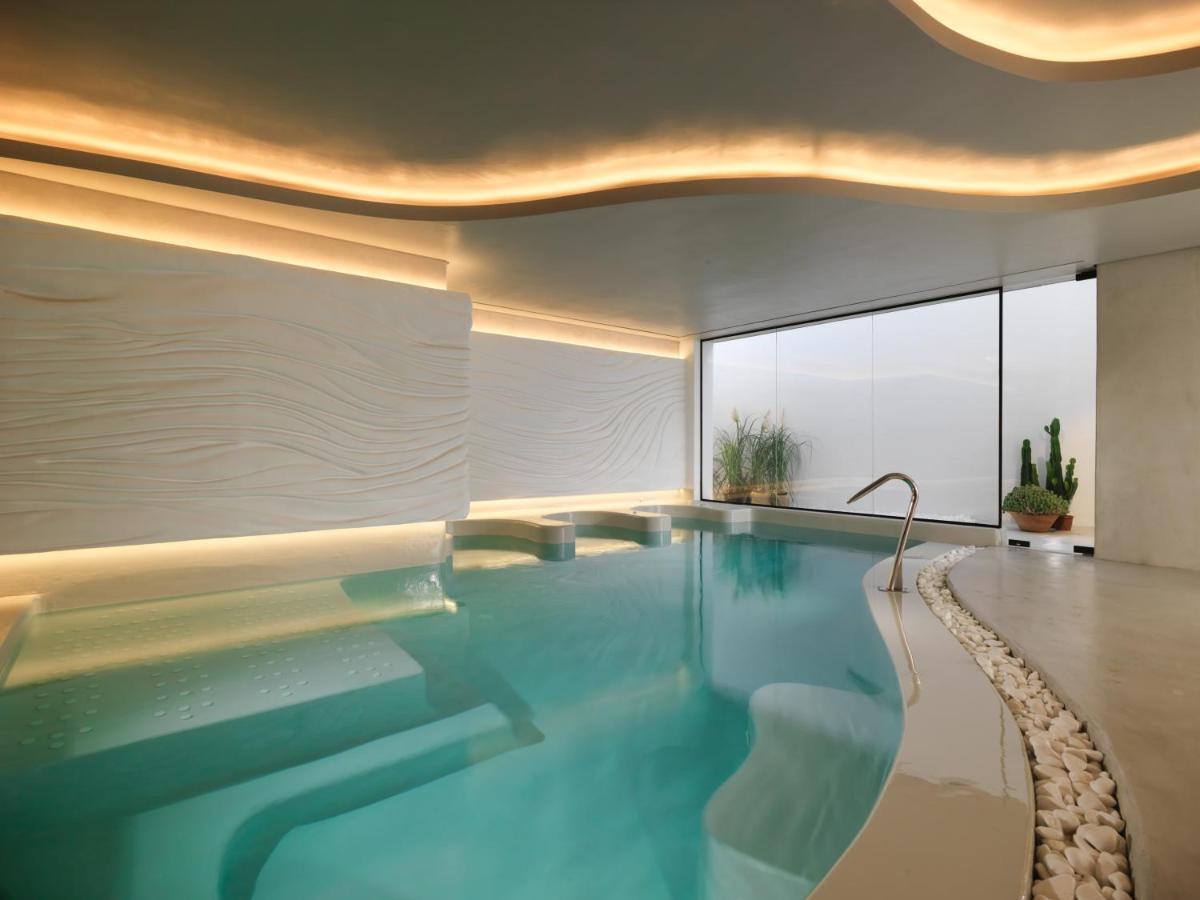 Mykonos Riviera Hotel & Spa, A Member Of Small Luxury Hotels Of The World Tourlos Exteriör bild
