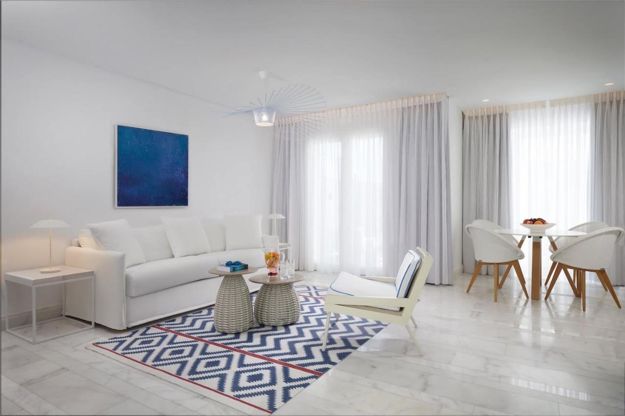 Mykonos Riviera Hotel & Spa, A Member Of Small Luxury Hotels Of The World Tourlos Exteriör bild